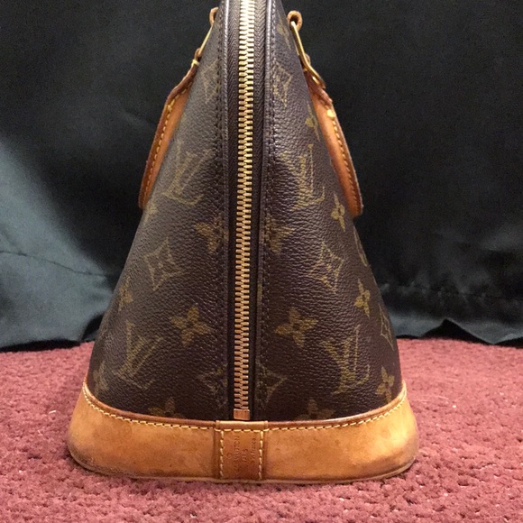 Louis Vuitton Alma - Picture 2 of 7